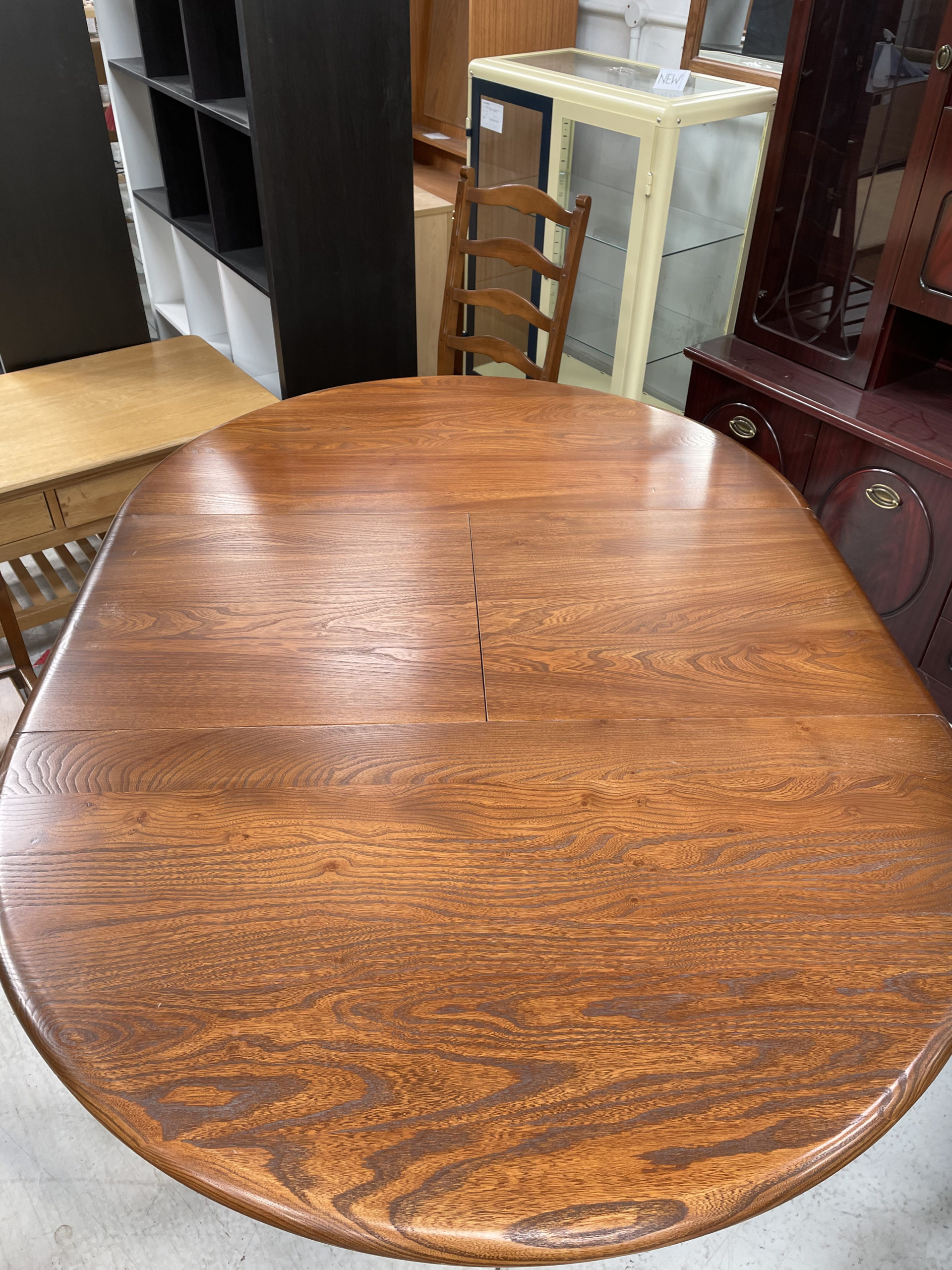 ERCOL EXTENDING TABLE & 6 CHAIRS The Newbury Community Resource Centre