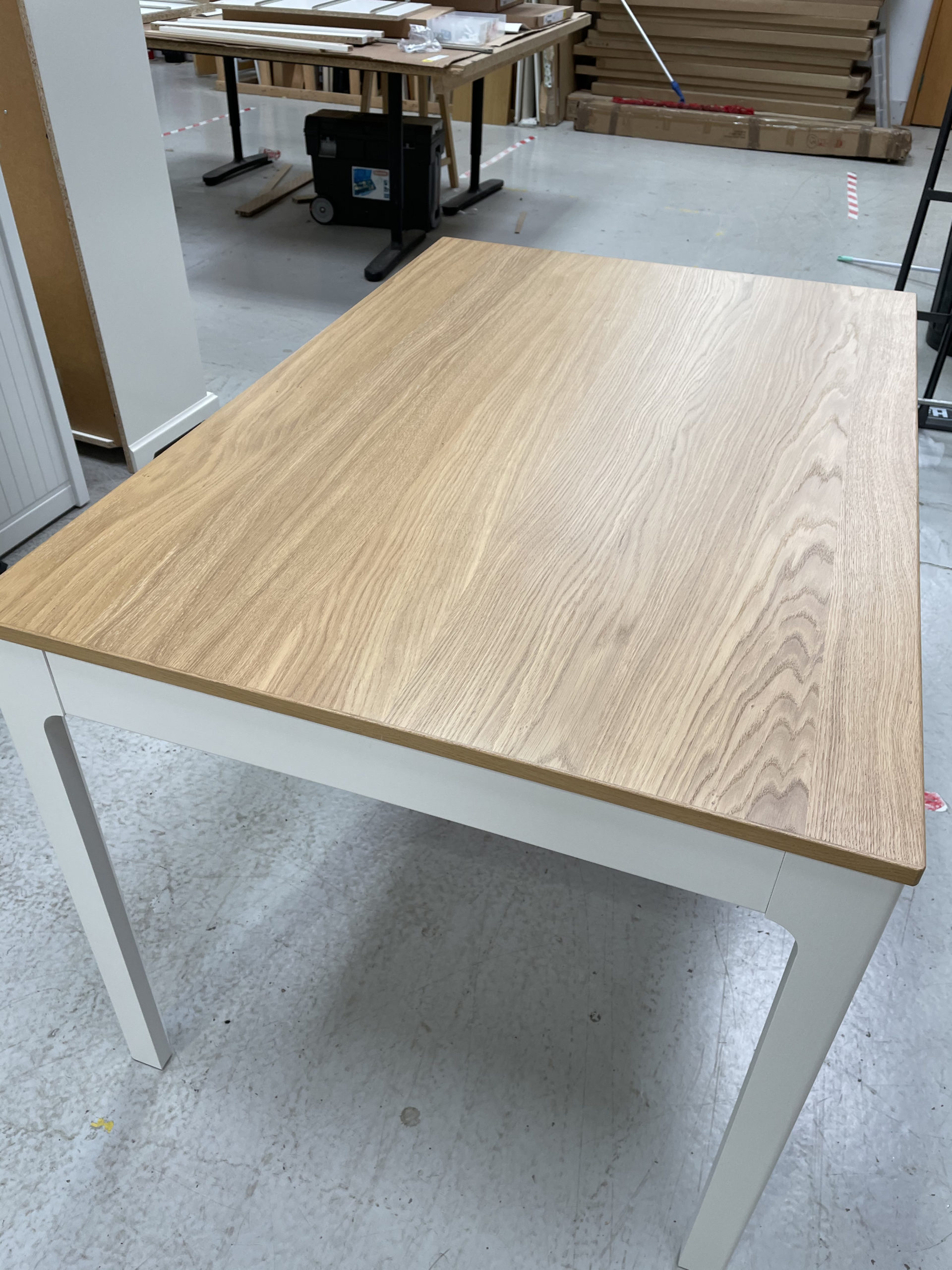 NEW - EXTENDING KITCHEN / DINING TABLE