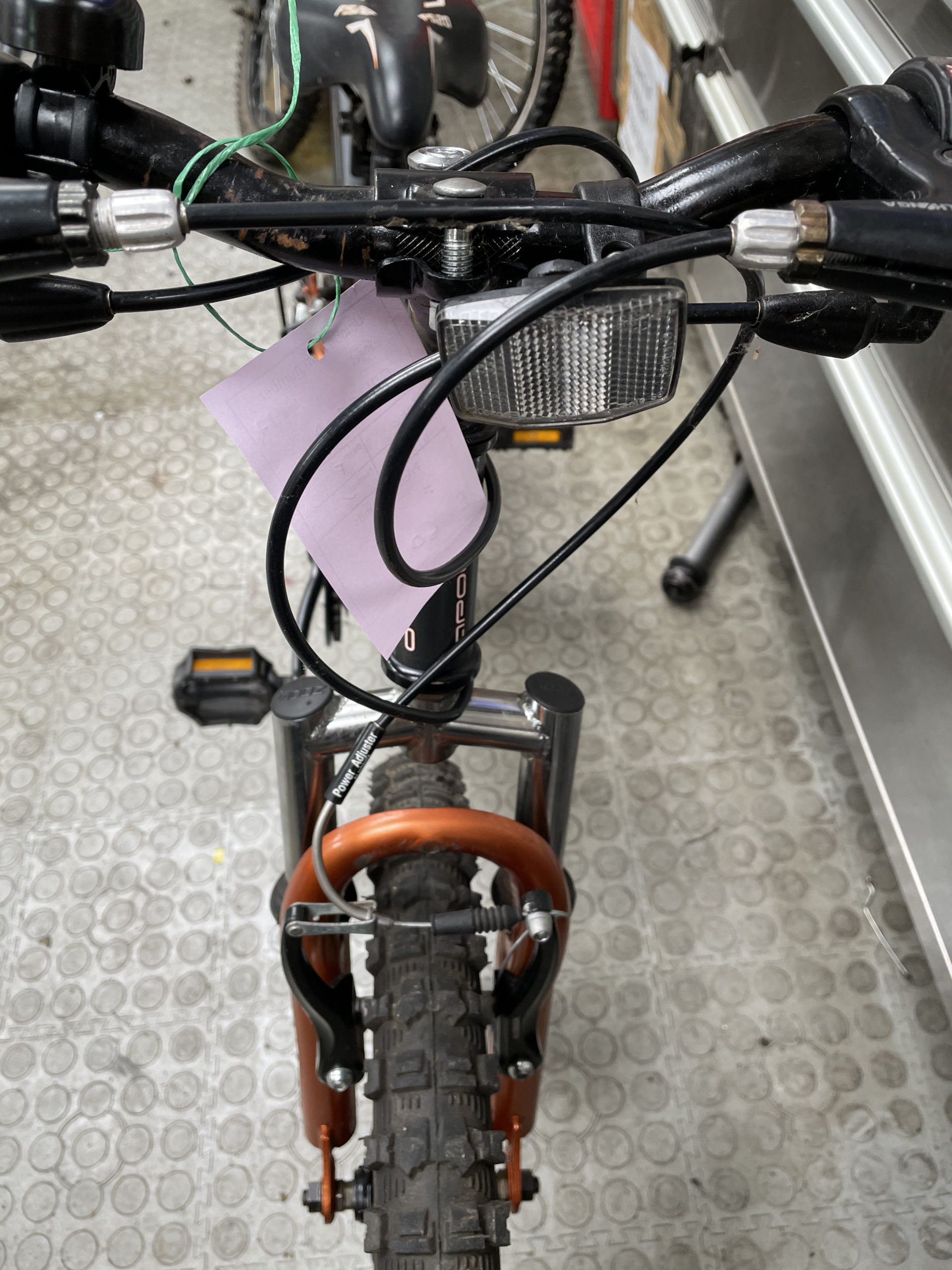 BIKE - APOLLO FS20 - USED DONATED & REFURBISHED ITEM - Image 2