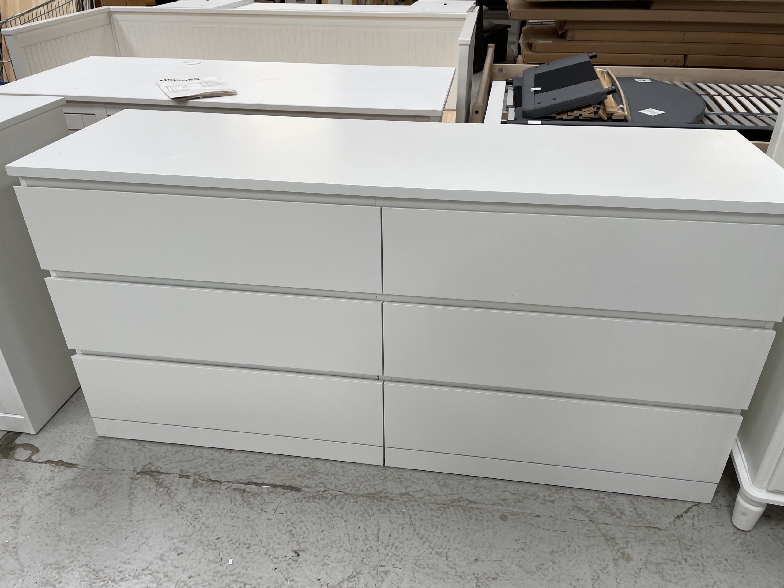 NEW - 6 DRAWER CHEST OF DRAWERS